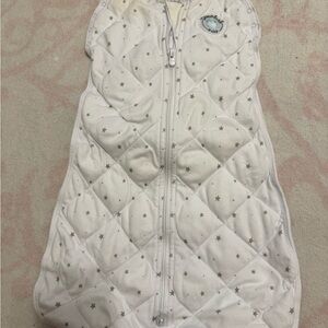 Dreamland Weighted White Quilted Baby Sleep Sack with Star Pattern Small